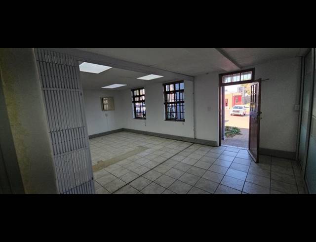 INDUSTRIAL PROPERTY TO RENT IN ALLANDALE